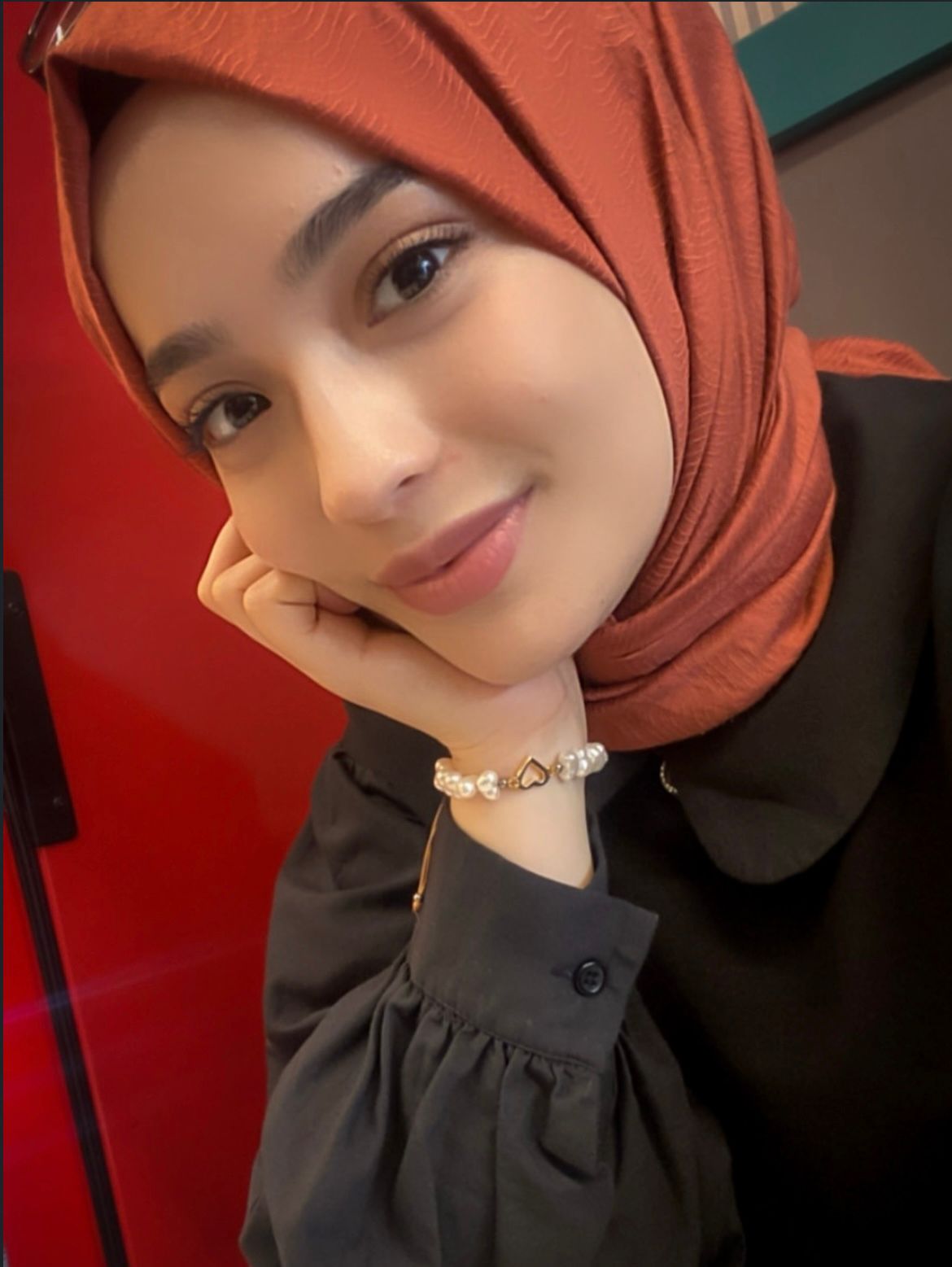 Çeşme Sportif Partner Escort Ala