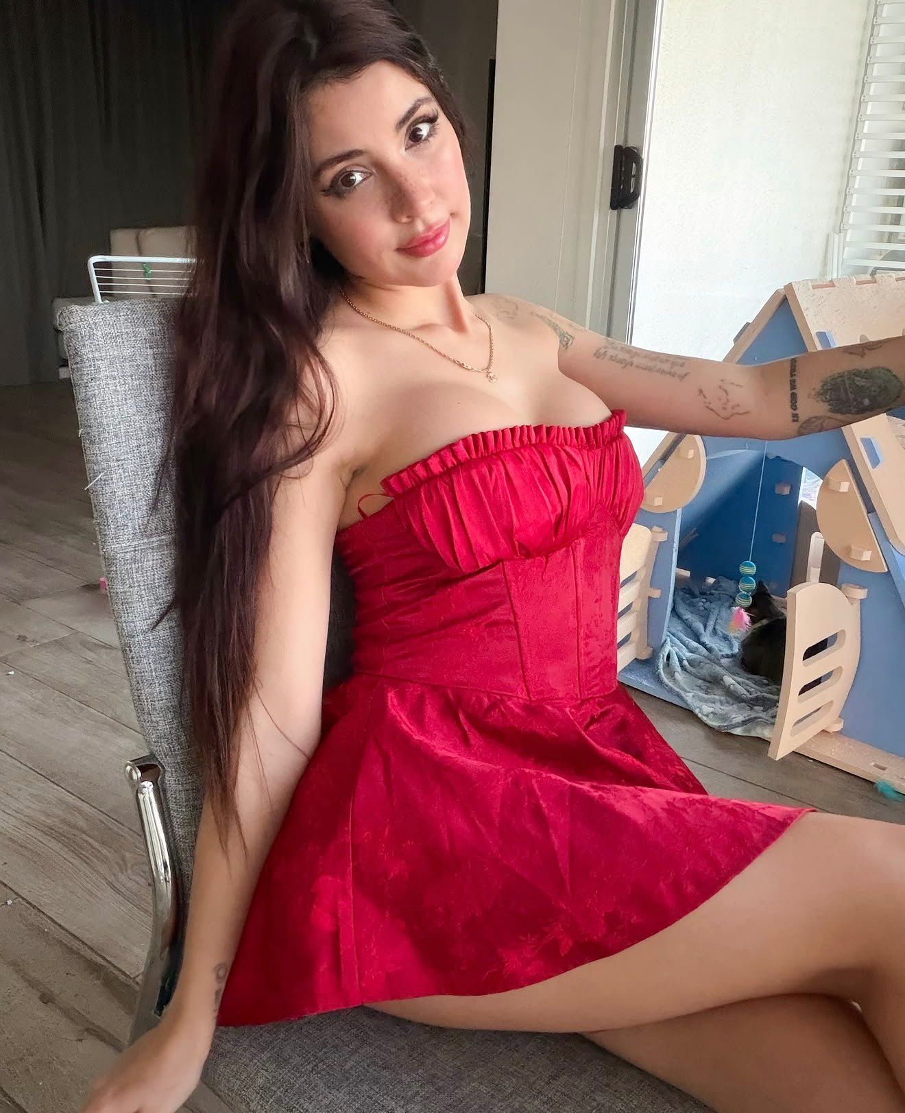 Avdullar Efsane Sevgili Escort Bayan Deren